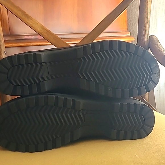 JBU SNOW BOOTS - Picture 7 of 9